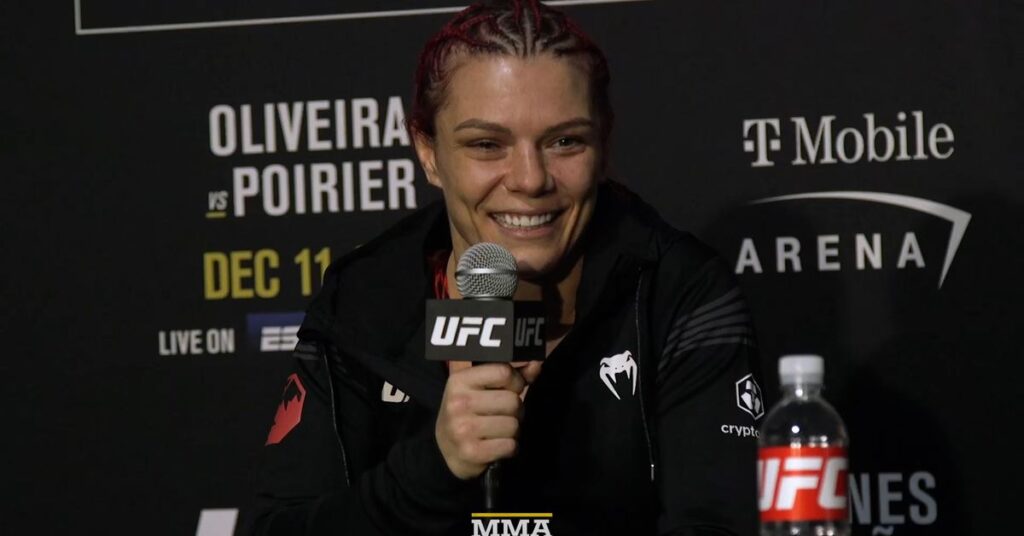 Martial Arts Clique MartialArtsClique Video Gillian Robertson reacts to eye gouges submission win over Priscila Cachoeira at UFC 269 Video: Gillian Robertson reacts to eye gouges, submission win over Priscila Cachoeira at UFC 269