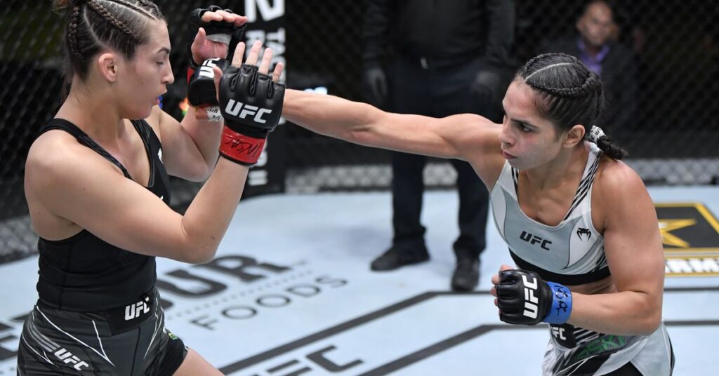 Martial Arts Clique MartialArtsClique UFC adds Ariane Lipski vs. JJ Aldrich to March 12 card in Las Vegas UFC adds Ariane Lipski vs. JJ Aldrich to March 12 card in Las Vegas