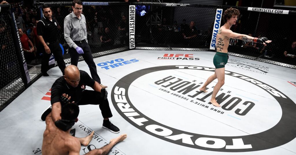 Martial Arts Clique MartialArtsClique UFC free fight video Sean OMalley sends Dana White Snoop Dogg into frenzy with Contender Series knockout UFC free fight video: Sean O’Malley sends Dana White, Snoop Dogg into frenzy with Contender Series knockout