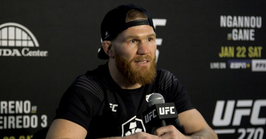 Martial Arts Clique MartialArtsClique Video Matt Frevola reacts to record tying four knockdowns in first round stoppage win at UFC 270 Video: Matt Frevola reacts to record-tying four knockdowns in first-round stoppage win at UFC 270