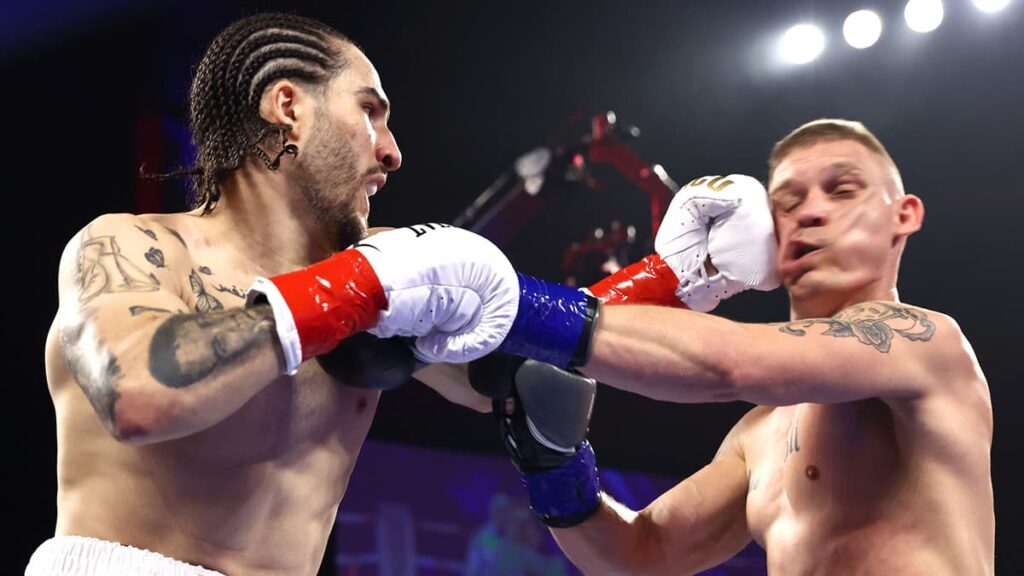 Martial Arts Clique MartialArtsClique Video Nico Ali Walsh dominates stops Jeremiah Yeager in the second round FIGHTMAG Video: Nico Ali Walsh dominates & stops Jeremiah Yeager in the second round - FIGHTMAG