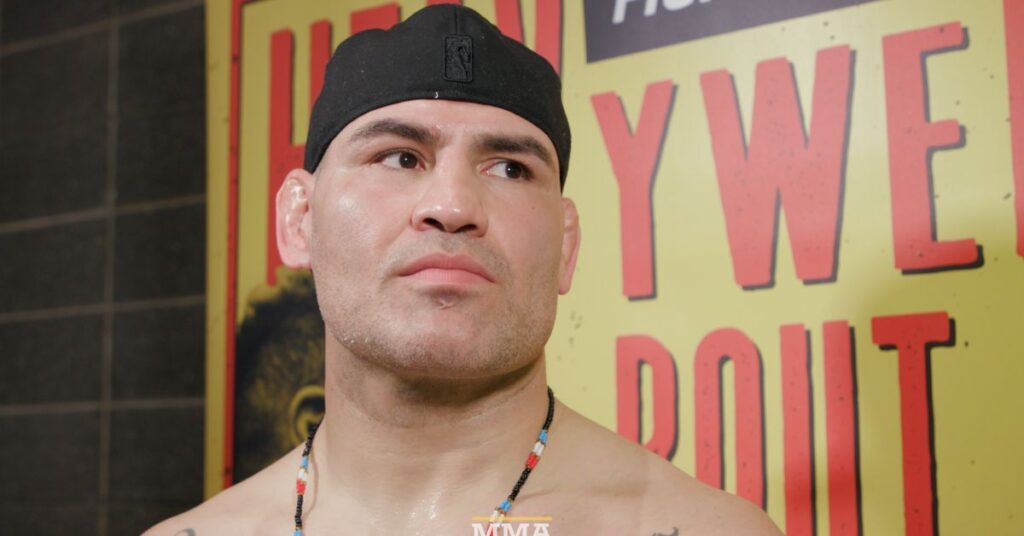 Martial Arts Clique MartialArtsClique Cain Velasquez releases statement in support of sexual assault survivors organization Cain Velasquez releases statement in support of sexual assault survivors organization