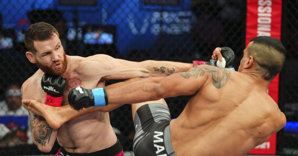 Martial Arts Clique MartialArtsClique Clay Collard determined to avenge controversial loss to Raush Manfio ‘Im coming for that fool Clay Collard determined to avenge controversial loss to Raush Manfio: ‘I’m coming for that fool’