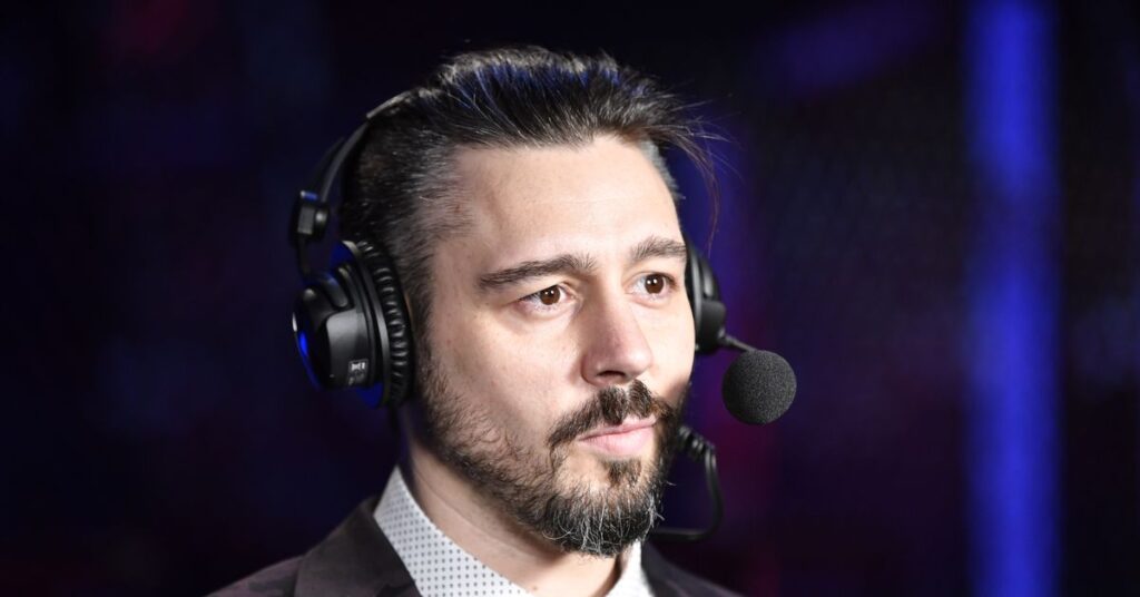 Martial Arts Clique MartialArtsClique Dan Hardy Add up all my UFC paychecks Im making more in boxing match vs. Diego Sanchez Dan Hardy: Add up all my UFC paychecks, I’m making more in boxing match vs. Diego Sanchez