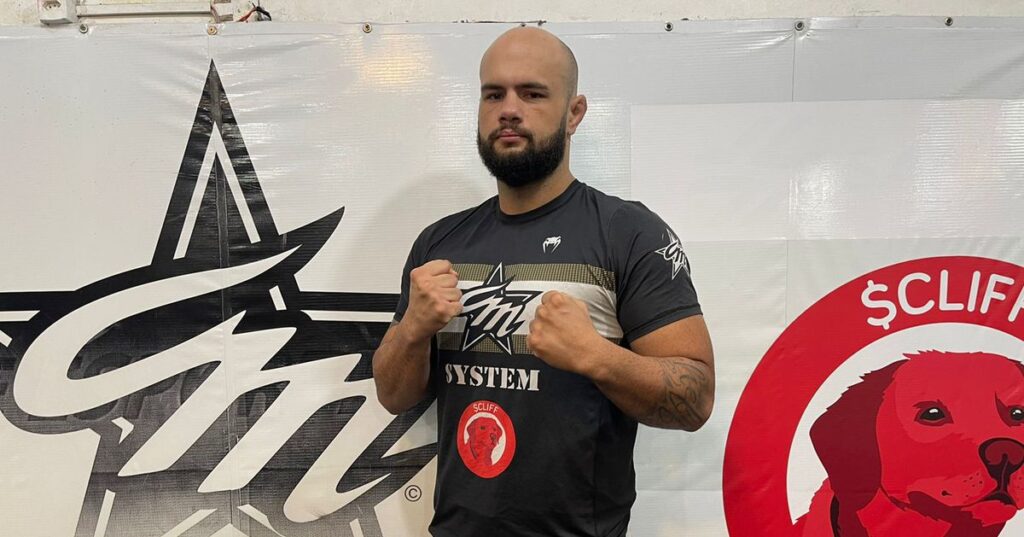 Martial Arts Clique MartialArtsClique Matheus Scheffel embraces underdog role ahead of PFL debut after ‘confusion led to heavyweight move Matheus Scheffel embraces underdog role ahead of PFL debut after ‘confusion’ led to heavyweight move