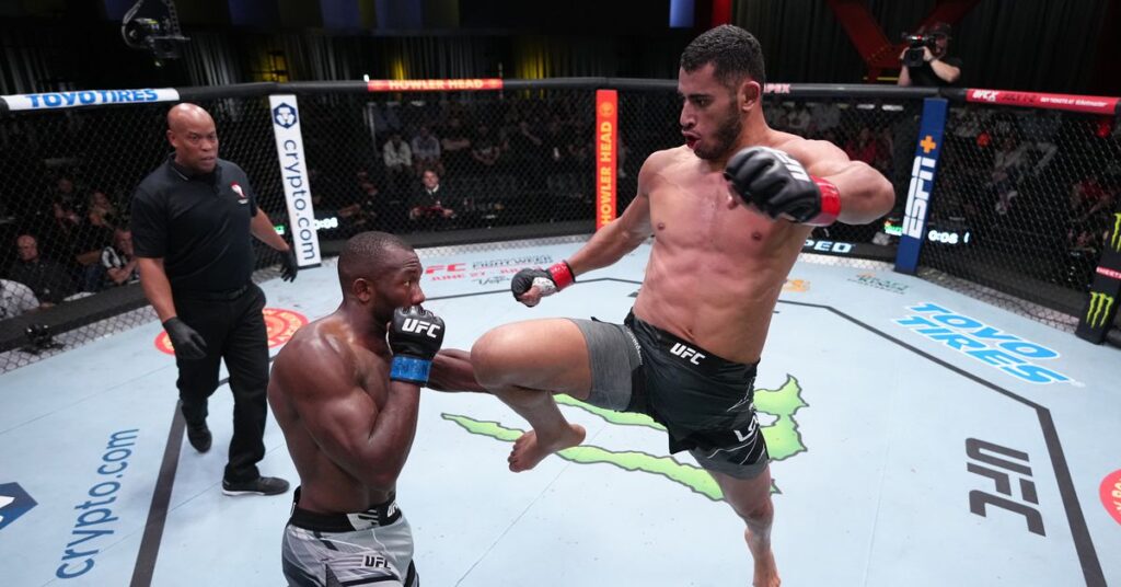 Martial Arts Clique MartialArtsClique UFC Vegas 51 results Mounir Lazzez puts on striking clinic to win decision shouts out alleged crime boss Daniel Kinahan UFC Vegas 51 results: Mounir Lazzez puts on striking clinic to win decision, shouts out alleged crime boss Daniel Kinahan