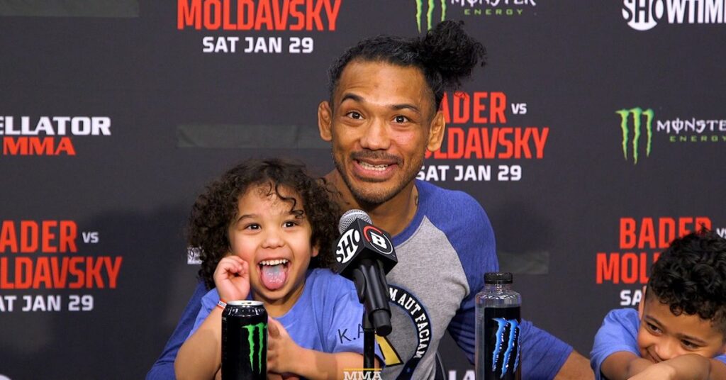 Martial Arts Clique MartialArtsClique Benson Henderson no longer competing with his infamous toothpick out of concern for his kids ‘Im worried about them copying me Benson Henderson no longer competing with his infamous toothpick out of concern for his kids: ‘I’m worried about them copying me’