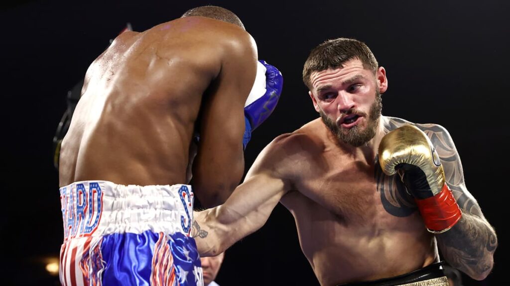 Martial Arts Clique MartialArtsClique Beterbiev vs Smith Jr date set for June 18 in New York Tickets FIGHTMAG Beterbiev vs Smith Jr date set for June 18 in New York - Tickets - FIGHTMAG