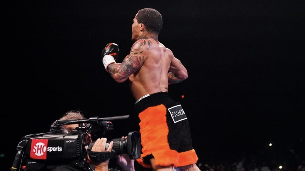 Martial Arts Clique MartialArtsClique Gervonta Davis vs Rolly Romero Ante Up by M.O.P. video FIGHTMAG Gervonta Davis vs Rolly Romero - 'Ante Up' by M.O.P. (video) - FIGHTMAG