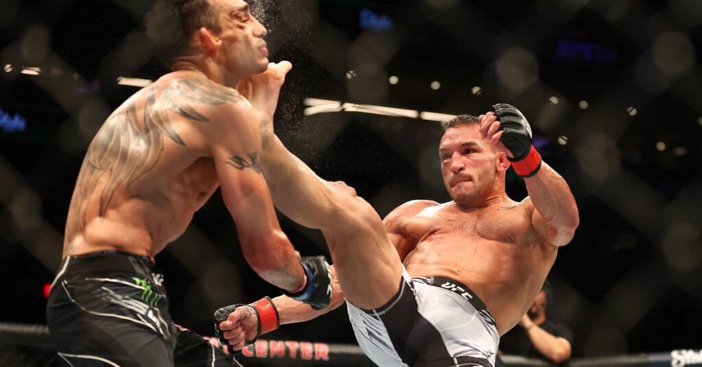 Martial Arts Clique MartialArtsClique Lyoto Machida rates Michael Chandlers front kick knockout of Tony Ferguson a ‘10 Lyoto Machida rates Michael Chandler’s front-kick knockout of Tony Ferguson a ‘10’