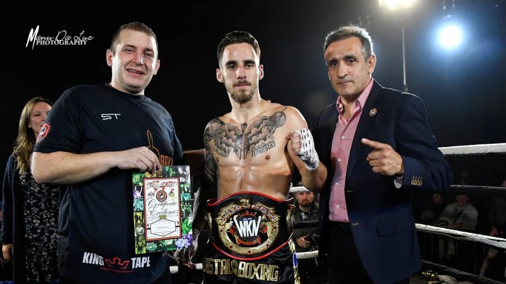 Martial Arts Clique MartialArtsClique Bryan Lang vs Vincent Naxos for WKN title in Baccarat France FIGHTMAG Bryan Lang vs Vincent Naxos for WKN title in Baccarat, France - FIGHTMAG