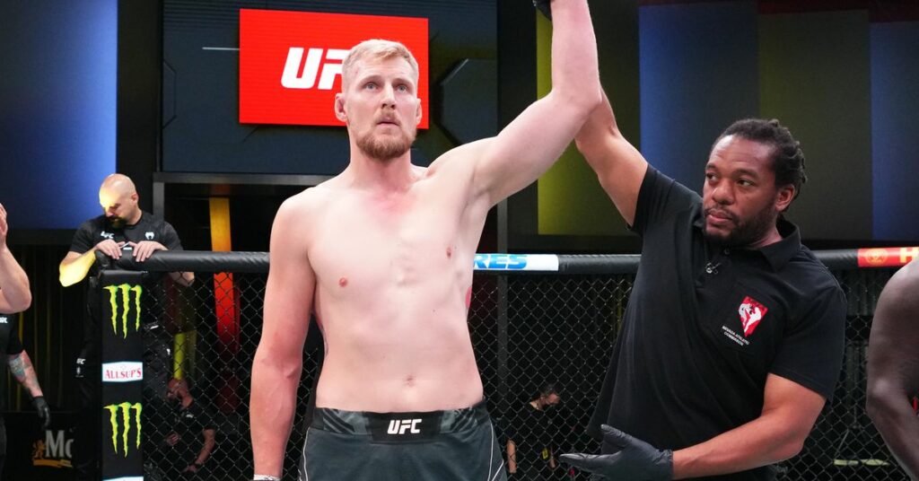 Martial Arts Clique MartialArtsClique UFC Vegas 56 post fight show Was Herb Dean too quick stopping Alexander Volkovs win over Jairzinho Rozenstruik UFC Vegas 56 post-fight show: Was Herb Dean too quick stopping Alexander Volkov’s win over Jairzinho Rozenstruik?