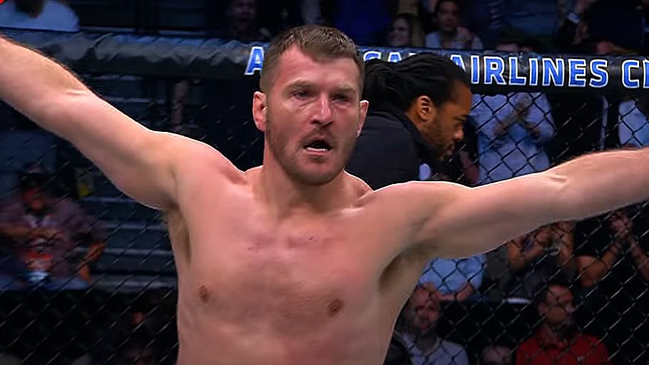 Martial Arts Clique MartialArtsClique Sonnen Answered Back To Miocics Haters And Pointed To A Unique Opportunity No One Has Done That Yet Sonnen Answered Back To Miocic's 'Haters' And Pointed To A Unique Opportunity: 'No One Has Done That Yet'