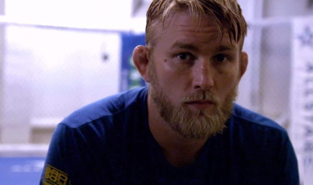 Martial Arts Clique MartialArtsClique Gustafsson Returns As A Heavyweight And Immediately Faces A Fight Against The Former Champion Gustafsson Returns As A Heavyweight And Immediately Faces A Fight Against The Former Champion